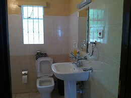Kifaru House - Karen
