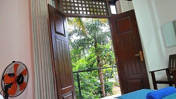Nine Arch Holiday Resort