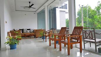 Nine Arch Holiday Resort