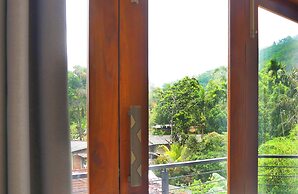 Nine Arch Holiday Resort
