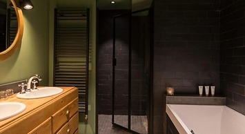 Hotel Spa Les Pins De César