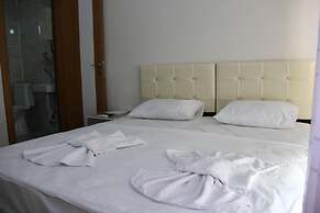 Marpalace Hotel