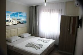 Marpalace Hotel