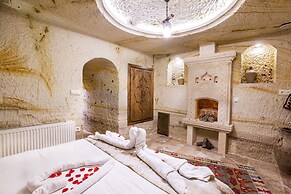Kayadibi Cave Otel