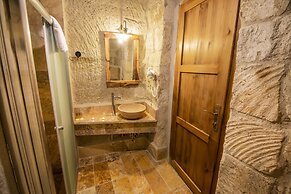 Kayadibi Cave Otel