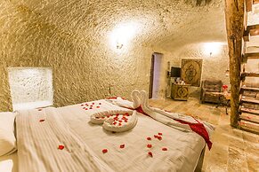 Kayadibi Cave Otel