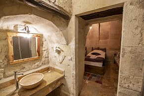 Kayadibi Cave Otel