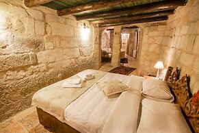 Kayadibi Cave Otel