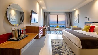 The Ray Hotel & Studios