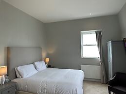 The Chatsworth Hotel