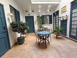 Julina Boutique Living