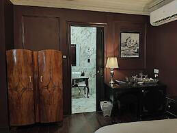Julina Boutique Living