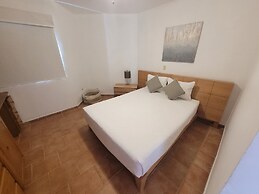 Villa Relax 2 by Kivoya