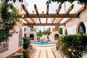 Villa Relax 2 by Kivoya