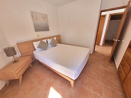 Villa Relax 2 by Kivoya