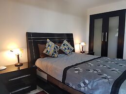 Modern 1 Bed Apartment in Belize City