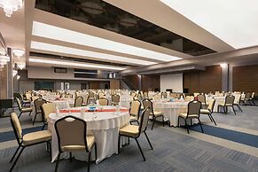 Ramada by Wyndham Tire