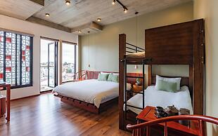 Pi Boutique Hotel