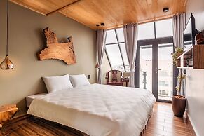 Pi Boutique Hotel