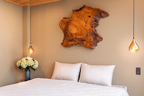 Pi Boutique Hotel