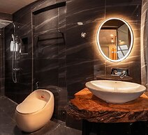 Pi Boutique Hotel