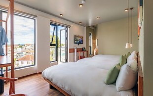 Pi Boutique Hotel