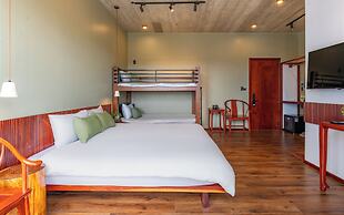 Pi Boutique Hotel