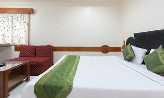 Treebo Omni Palace