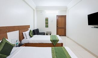 Treebo Omni Palace