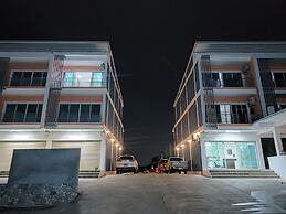 Thana Apartment