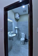 Gold Hotel