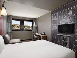 ibis Budapest Castle Hill Hotel
