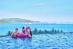 Vinpearl Beachfront Nha Trang