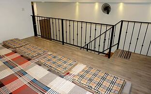 Kukup Xiang Holiday Home