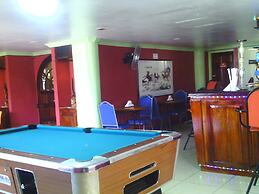 Le Grand Penthouse Hotel