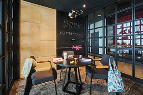 Moxy Katowice Airport