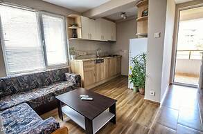 Dom Mladenovi B&B
