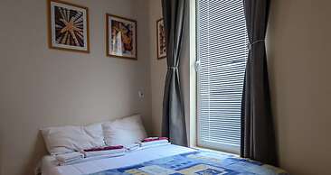 Dom Mladenovi B&B