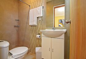 Victoria City Hotel