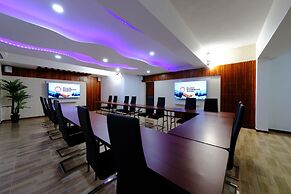 Victoria City Hotel