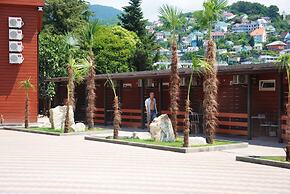 Peak Season Hotel