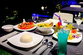 Play Phala Beach Rayong