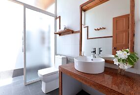 Eden BAANI Lodge