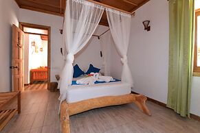 Eden BAANI Lodge