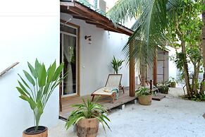 Eden BAANI Lodge