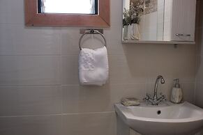 Roes apartments