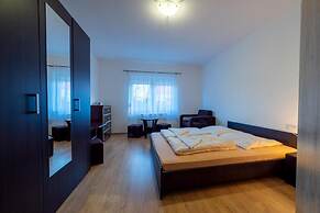 Guest House Vipabo