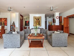 Villa Pantai by Villa Finder