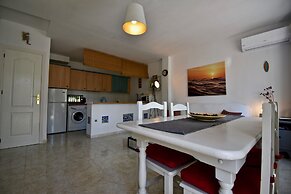 Villa Marinas