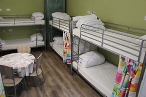 Lorf Hostel&Apartments